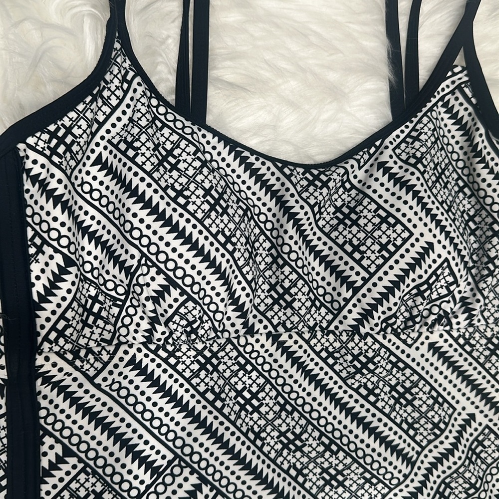 Splashletics Woman’s Tankini Swim Top - Picture 3 of 9